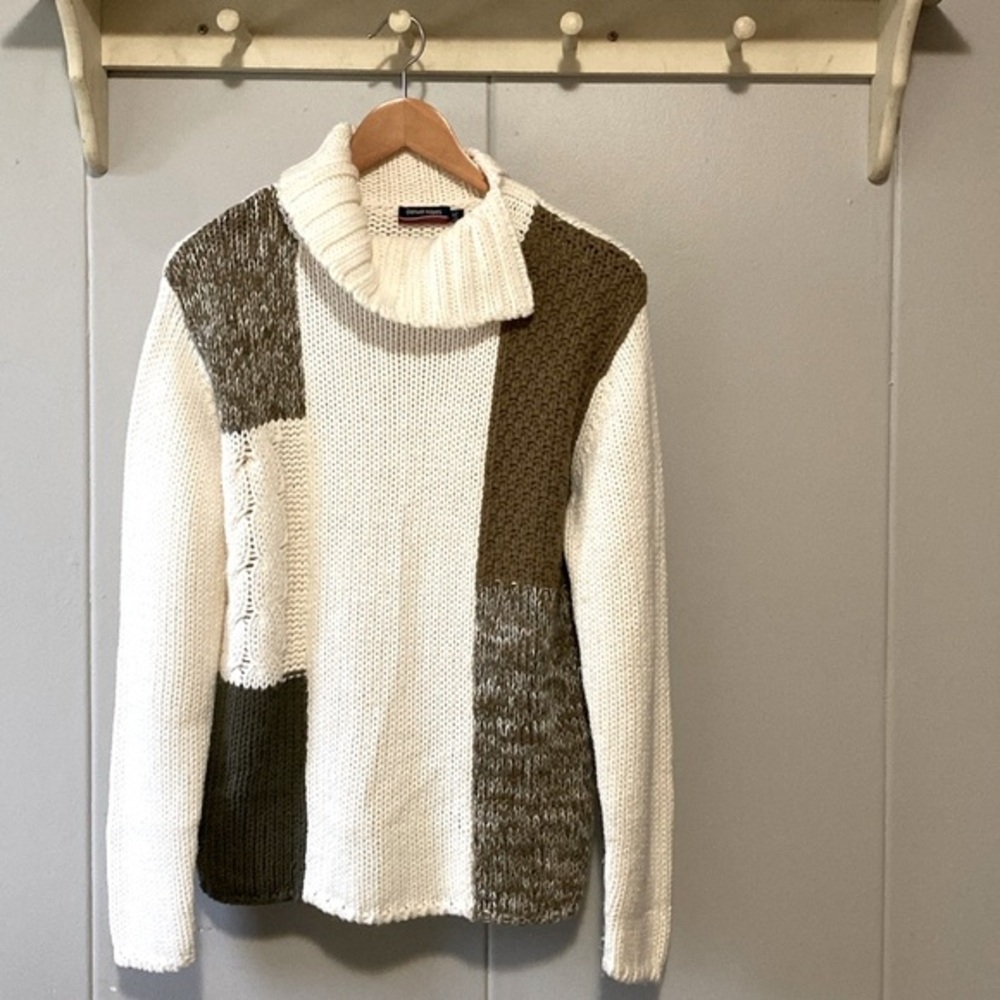 3for30 - Lg Denver Heyes Split Collar Earthy Patchwork Sweater